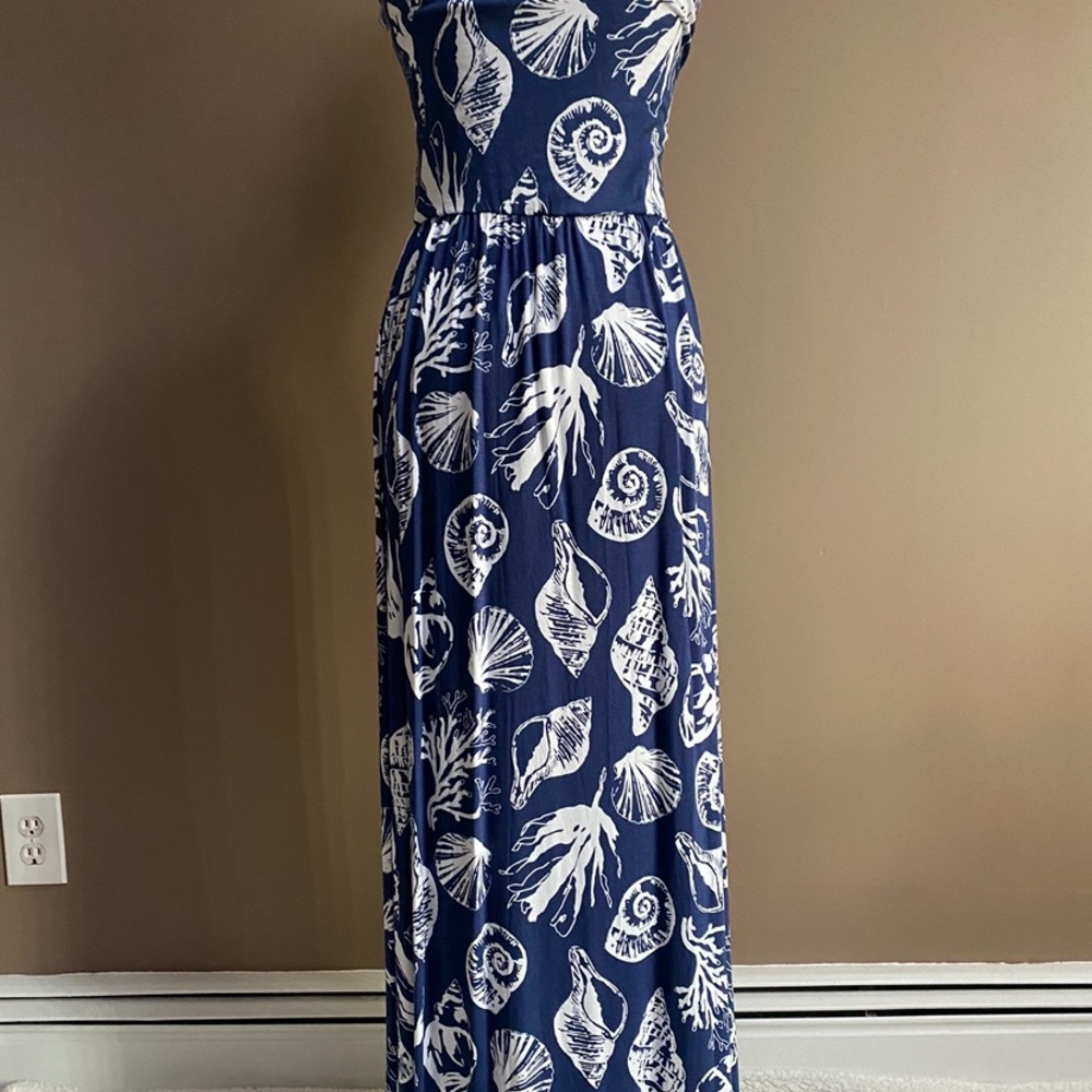 Venus - Strapless Navy and White Shell-Print Maxi Dress - Picture 6 of 8